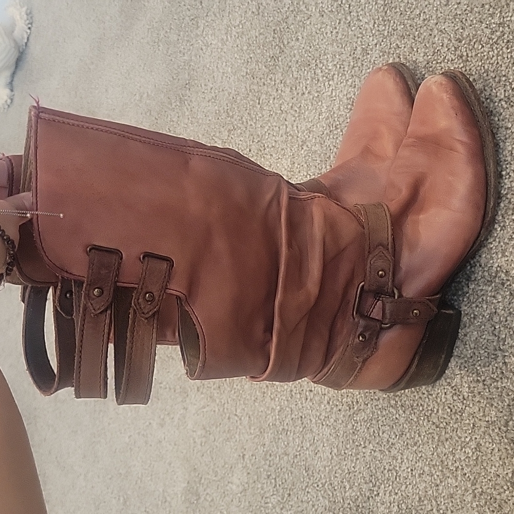 Corral boots Size 8